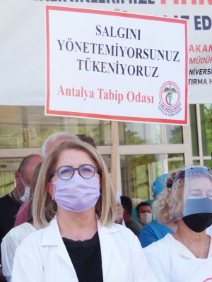 prof.-dr.-nursel-sahin.jpg